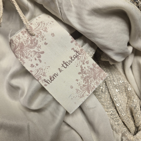 Hem & Thread Sequin Cocktail Dress Champagne Gold Long Sleeve Small NWT Party - Picture 6 of 8